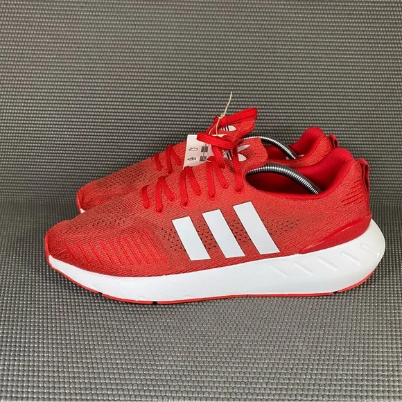 🆕 Adidas Swift Run 22 Running Athletic Shoes Men's Size US 11.5 Red GZ3497