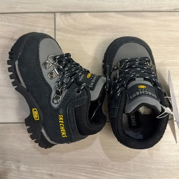 🩶 Brand New Skechers Navy Gray Baby/Toddler Hiking Metros