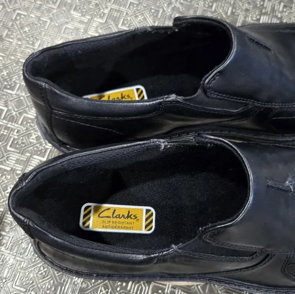 🐢 Men’s Clarks Wader Twin Slip-Resistant Black Leather Dress Work Shoes Size 9.