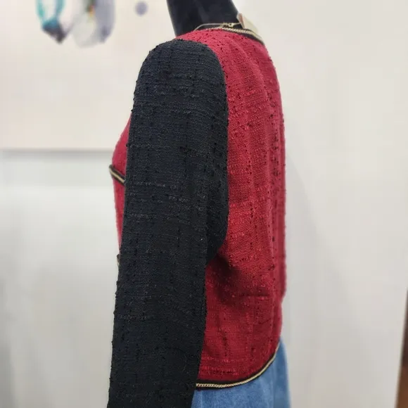 [ MNG] suit blazer top- STUNNING RED BOUCLE TWEED- BLAZER JACKET W/ CHAIN DETAIL