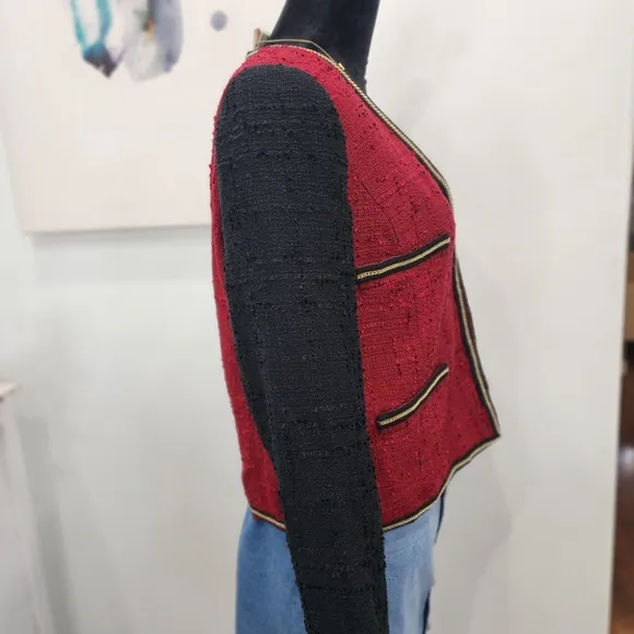 [ MNG] suit blazer top- STUNNING RED BOUCLE TWEED- BLAZER JACKET W/ CHAIN DETAIL