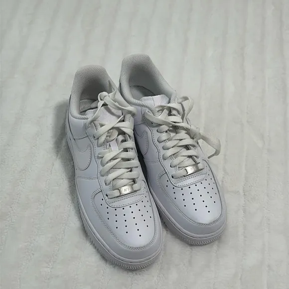 👑 NWOT Nike Air Force 1 Shoes Sneakers