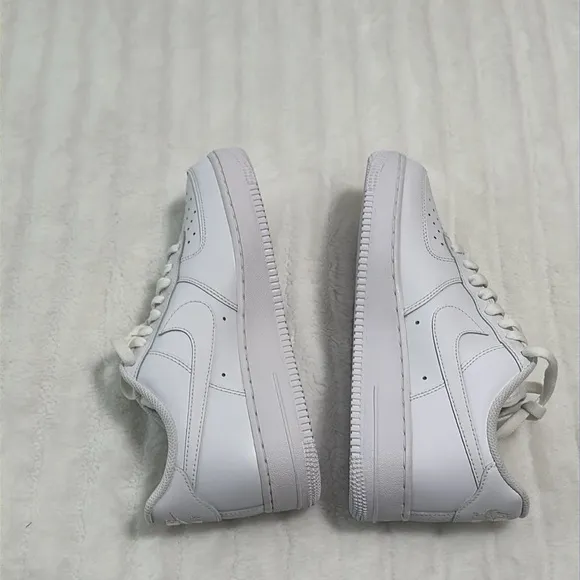 👑 NWOT Nike Air Force 1 Shoes Sneakers