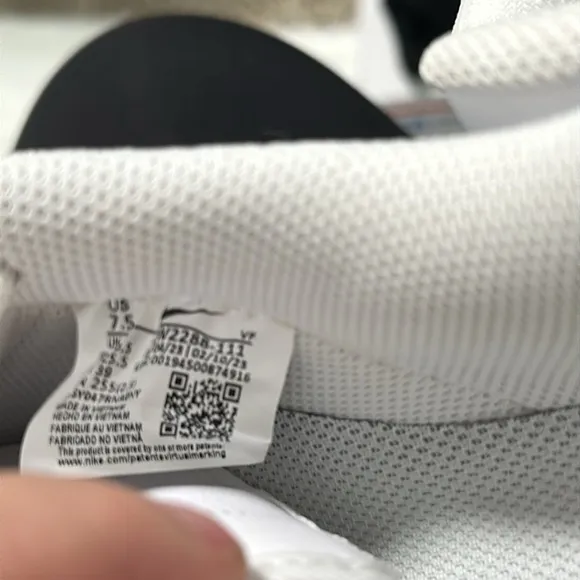 👑 NWOT Nike Air Force 1 Shoes Sneakers