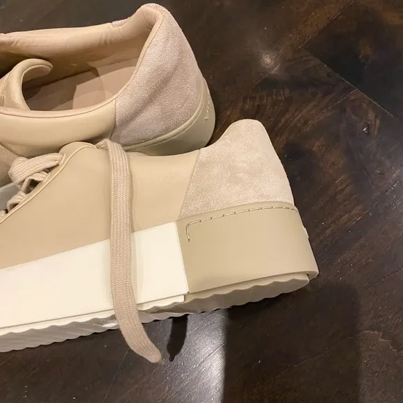🆕 Vince Bensley Mixed Leather Low-Top Sneakers