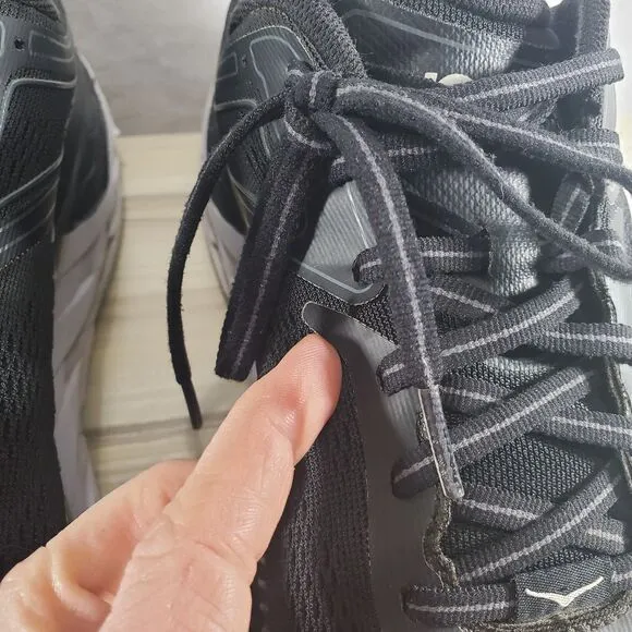 11 Hoka One One Men's Bondi 7 Black White Sneakers Shoes Running