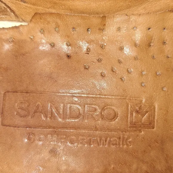 A pair of Sandro comfortwalk men's Delta leather loafers in a size 10M.