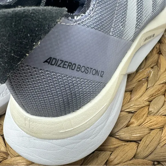 ADIDAS Adizero Boston 12 Running Shoes Silver Violet Cloud White Silver Dawn