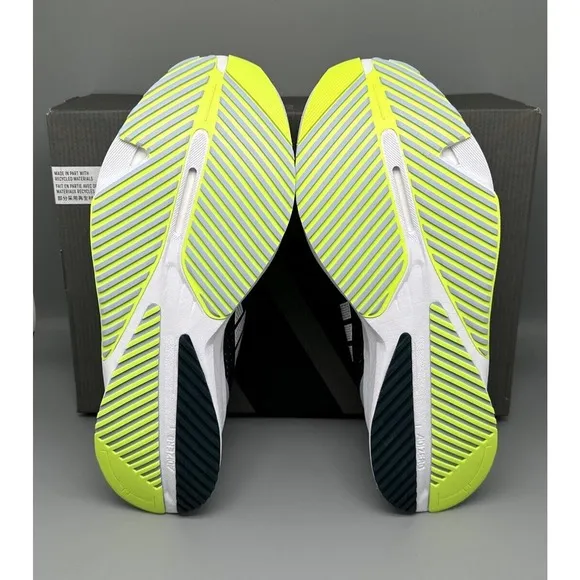Adidas Adizero SL Running Shoes White / Wonder Blue ID6921 Men's Size 12.5