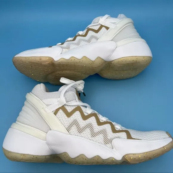 Adidas D.O.N ISSUE 2 FX9431 White/Gold Basketball Shoes SZ 5.5/ SZ 7 Womens