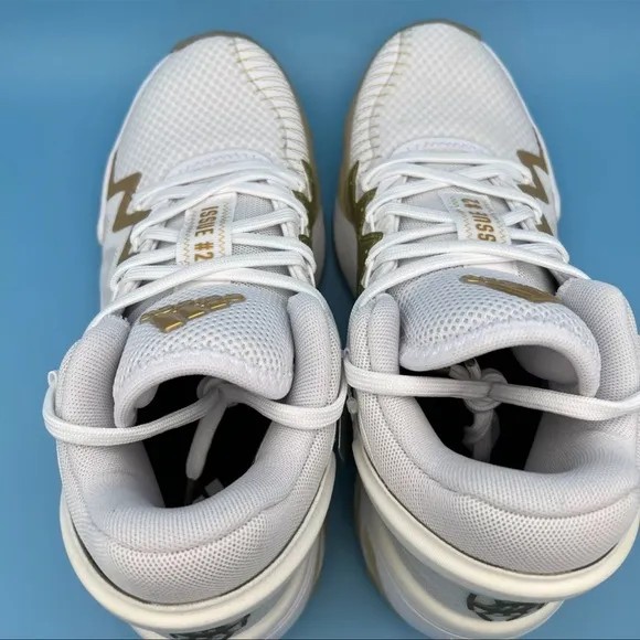 Adidas D.O.N ISSUE 2 FX9431 White/Gold Basketball Shoes SZ 5.5/ SZ 7 Womens