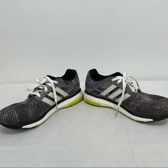 ADIDAS ENERGY BOOST RUNNING/JOGGING SHOES #B23155  SIZE 10.5