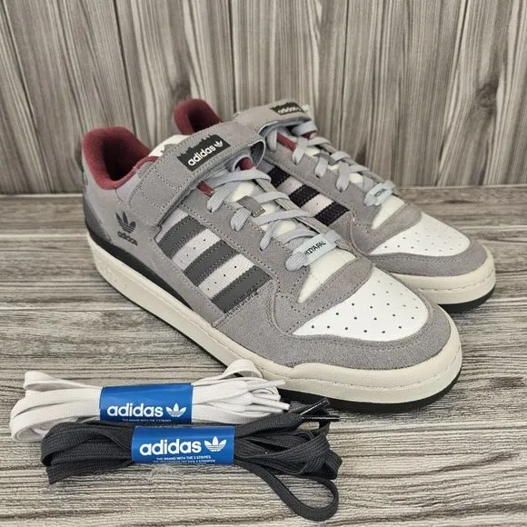 Adidas Forum 84 Low Home Alone 2 Pigeon Sneakers - Men's US Size 11 - NEW