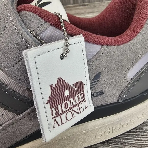 Adidas Forum 84 Low Home Alone 2 Pigeon Sneakers - Men's US Size 11 - NEW