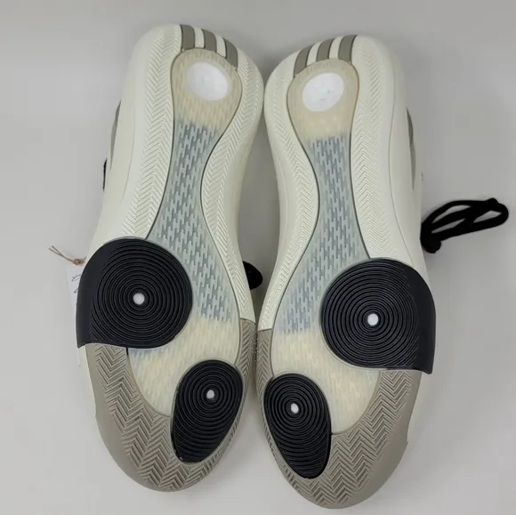 Adidas Harden Volume 8 Basketball Shoe Men Size 11.5 Ivory Black Gray IG6649 New