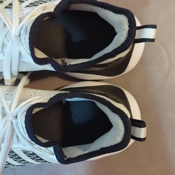 Adidas Impact Flex X Patrick Mahomes White Silver Black youth shoes size 4.5