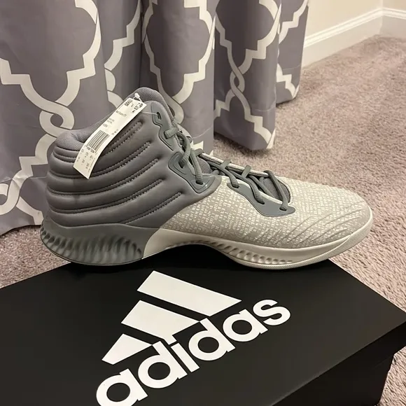 Adidas Mad Bounce 2018 basketball shoes sneakers new grey mens size 14