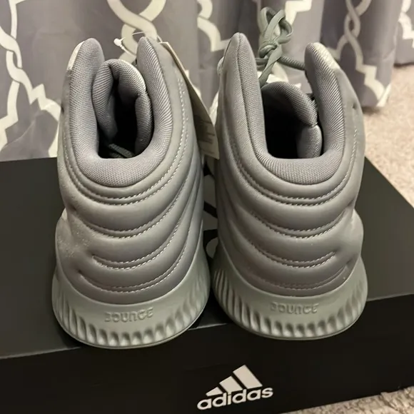 Adidas Mad Bounce 2018 basketball shoes sneakers new grey mens size 14