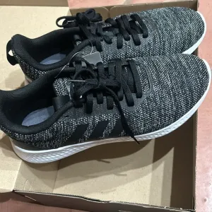 Adidas mens puremotion running shoes, size 9, 9.5, 10.5, 12 NWT