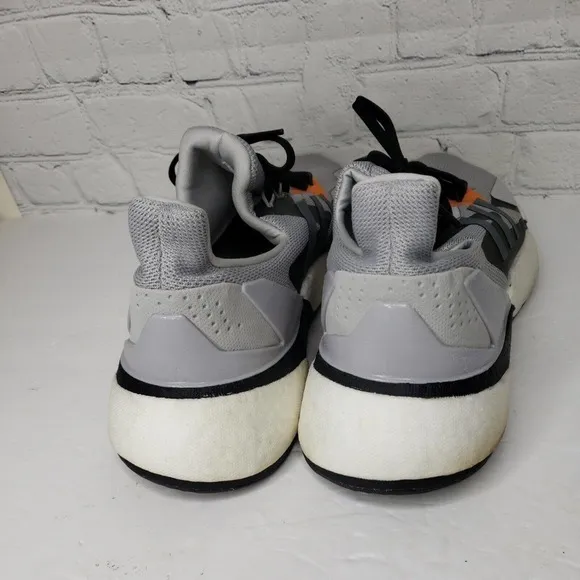 Adidas Mens PWI001001 FW8414 Gray Black Running Shoes Sneakers Size 15.‎
