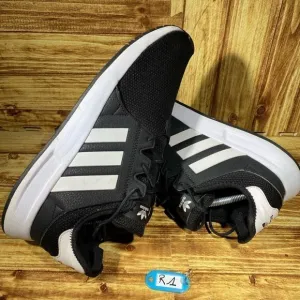 Adidas Mens Swift Run CQ2405 Black Running Shoes Sneakers Size 11,5