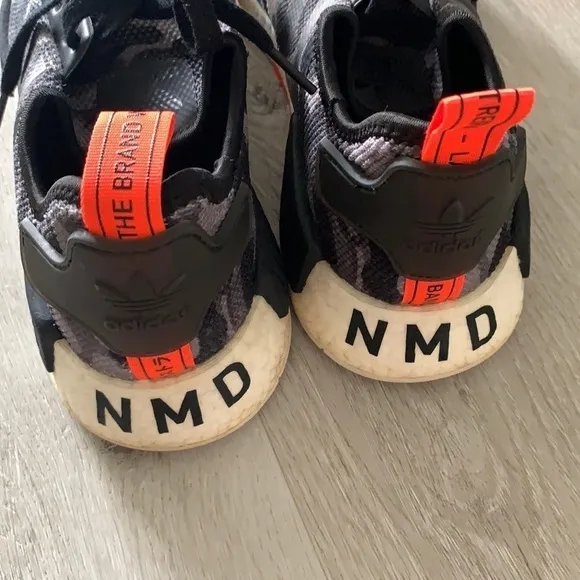 Adidas NMD Como The brand with 3 stripes shoes