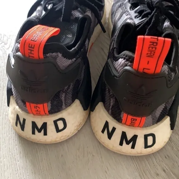Adidas NMD Como The brand with 3 stripes shoes