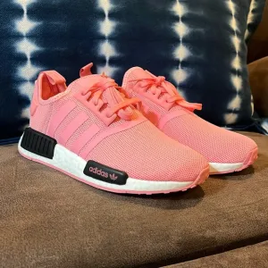 Adidas NMD_R1 J shoes sneakers new pink Big Girls GS B42086 NMD R1 Youth Sizes