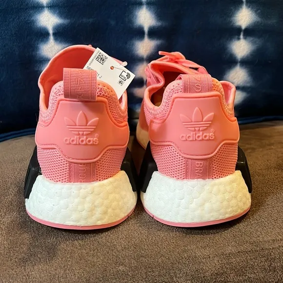 Adidas NMD_R1 J shoes sneakers new pink Big Girls GS B42086 NMD R1 Youth Sizes
