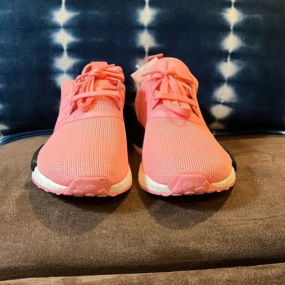 Adidas NMD_R1 J shoes sneakers new pink Big Girls GS B42086 NMD R1 Youth Sizes