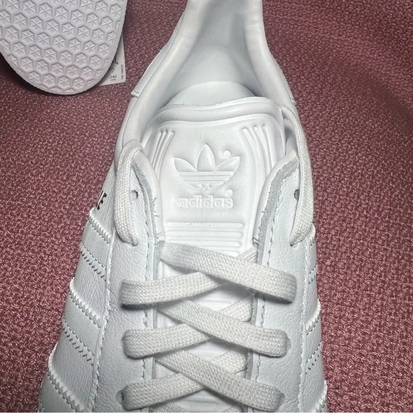 Adidas Originals Gazelle White Gold Mens 6.5/ women’s 7.5 Casual Shoes Leather