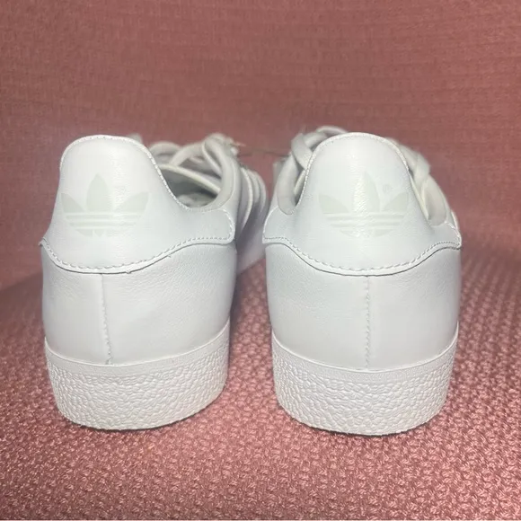 Adidas Originals Gazelle White Gold Mens 6.5/ women’s 7.5 Casual Shoes Leather