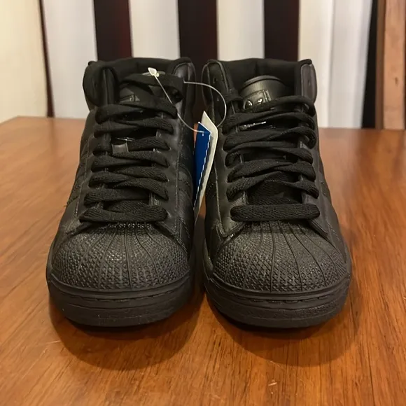 Adidas Pro Model J shoes sneakers new black Youth Boys Girls Size 4.5