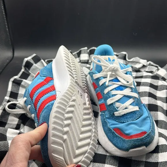 Adidas Retrophy Sneakers Kids