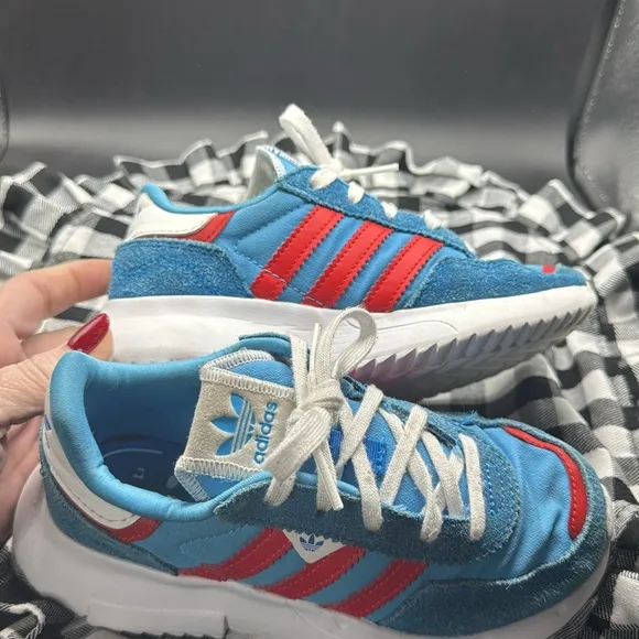Adidas Retrophy Sneakers Kids
