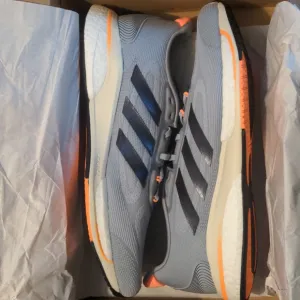 Adidas supernova  m men's size 12 nwt