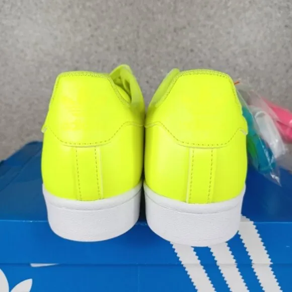 ADIDAS SUPERSTAR NEON SOLAR YELLOW MENS SNEAKERS SHOES SIZE 9.5