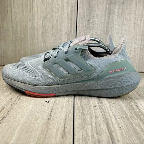 Adidas UltraBoost 22 Magic Gray Athletic Sneakers Running Shoes Mens Size 11