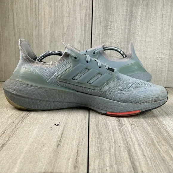 Adidas UltraBoost 22 Magic Gray Athletic Sneakers Running Shoes Mens Size 11