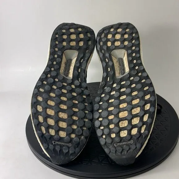 Adidas UltraBoost 4.0 Black/White Athletic Running Shoes BB6166 Men’s Size 8