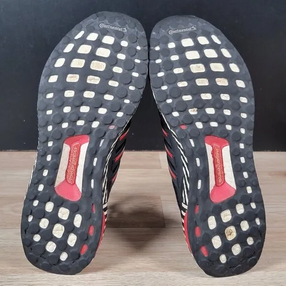 adidas Ultraboost DNA Shoes Mens Size 9.5 Black White Running Athletic GY8382