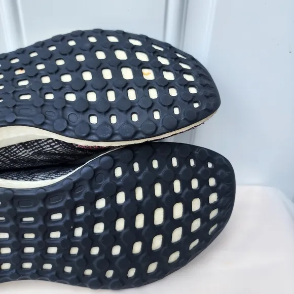 Adidas Women's Size 9.5 Pureboost Go B75667 Black Running Shoes Sneakers Shoes