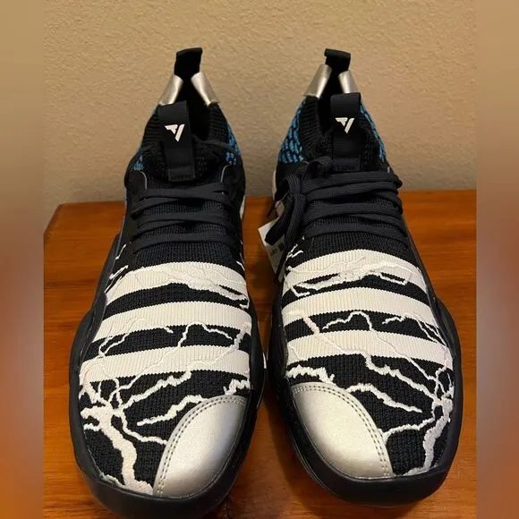 Adidas Trae Young 2 Basketball Sneakers Shoes-Size 14