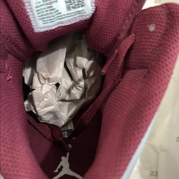 Air Jordan 1 Mid Sneakers size 12