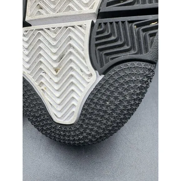Air Jordan 4 Retro White Thunder Style # FQ8138-001 Size 13