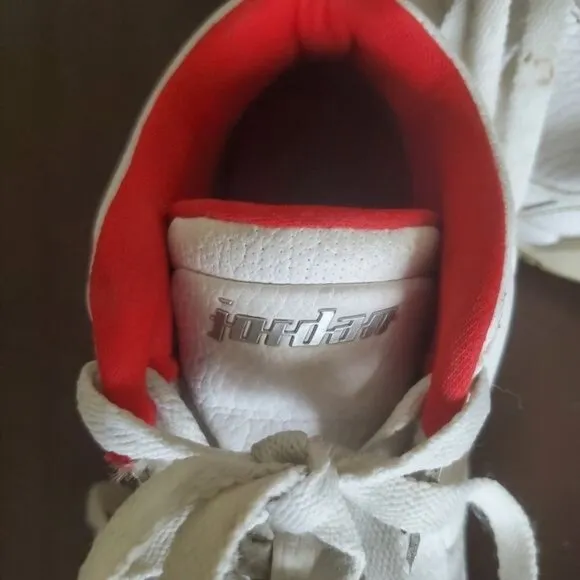 Air Jordan big fund GS shoes sneakers big boy size 5.5Y white red bv6434 100