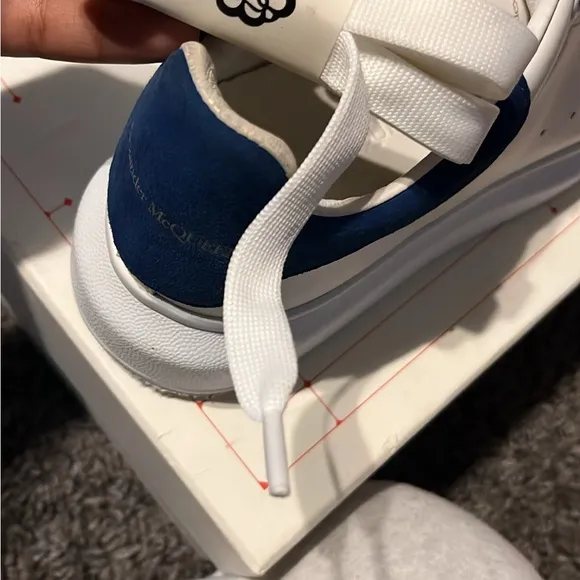 Alexander McQueen Men's White and Blue Sneakers