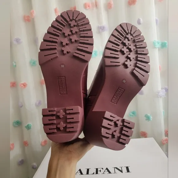 Alfani Blaire Faux Leather Round Toe Combat &amp; Lace-up Boots (New In Box)