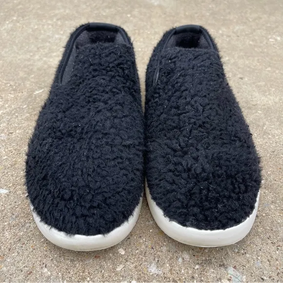 Allbirds Lounger Fluffs Men’s Sz 10 Natural Black Cream Sole Merino Wool Casual