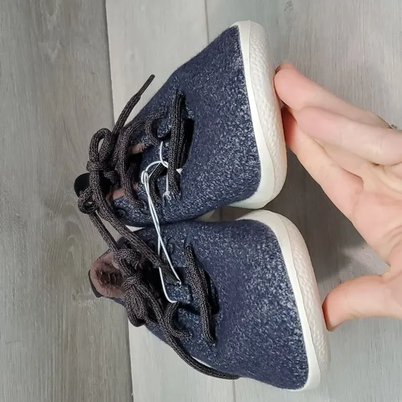 Allbirds Womens Wool Runner Sneakers Athletic Running shoes sz 9
